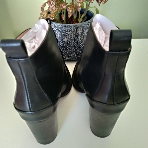 Seychelles Tower Lace up boots - Picture 3 of 4